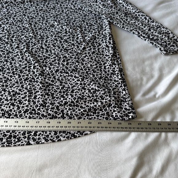 Adrianna Papell 3/4 Sleeve Floral Popover Blouse Black & White‎ Size 2X Office - Picture 12 of 13